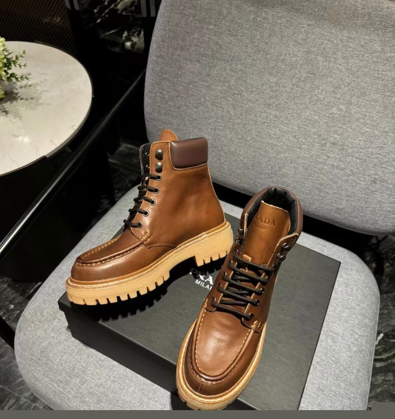 Pra*a boots